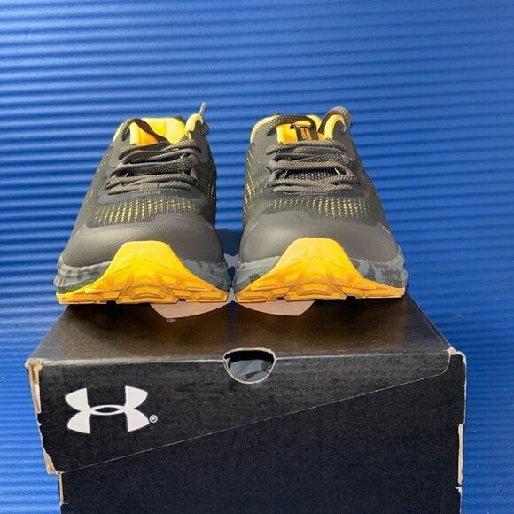 Size 8- Men’s Under Armour Charged Bandit Trail 2 3024186-104 Running Shoes NEW - Picture 3 of 8